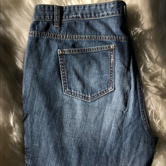 Old Navy High-Waisted Medium-Wash Straight Jeans Women Size 18 - Picture 3 of 6